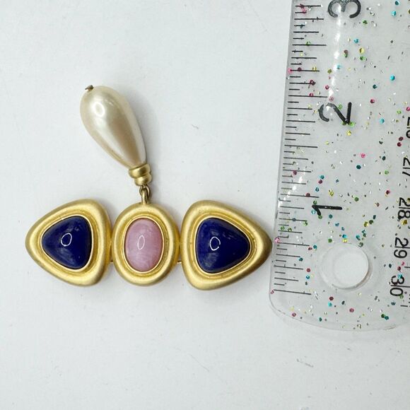 Vintage Mogul Style Pink Faux Gripoix Gold Tone Large Brooch Pin With Drop Pearl - Picture 8 of 9